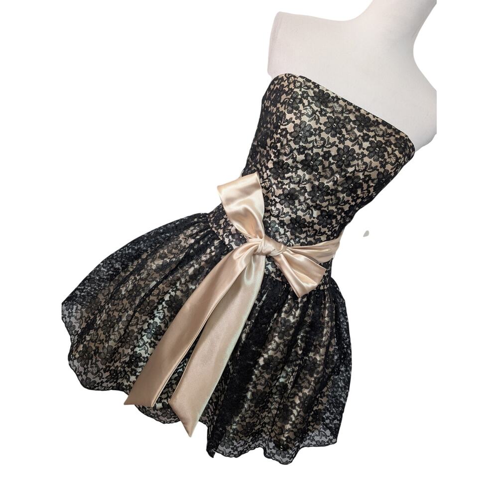 NWT@$115! JESSICA MCCLINTOCK! BLACK LACE OVER MUTED GOLD SATIN FORMAL DRESS! 6